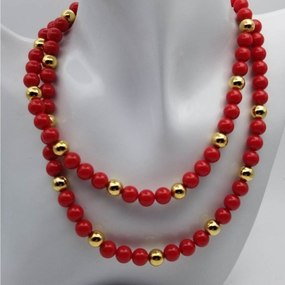 Sultanas passion red‎ and gold tone beaded necklace